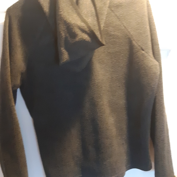 Old navy women's Pullover fleece - Picture 4 of 5